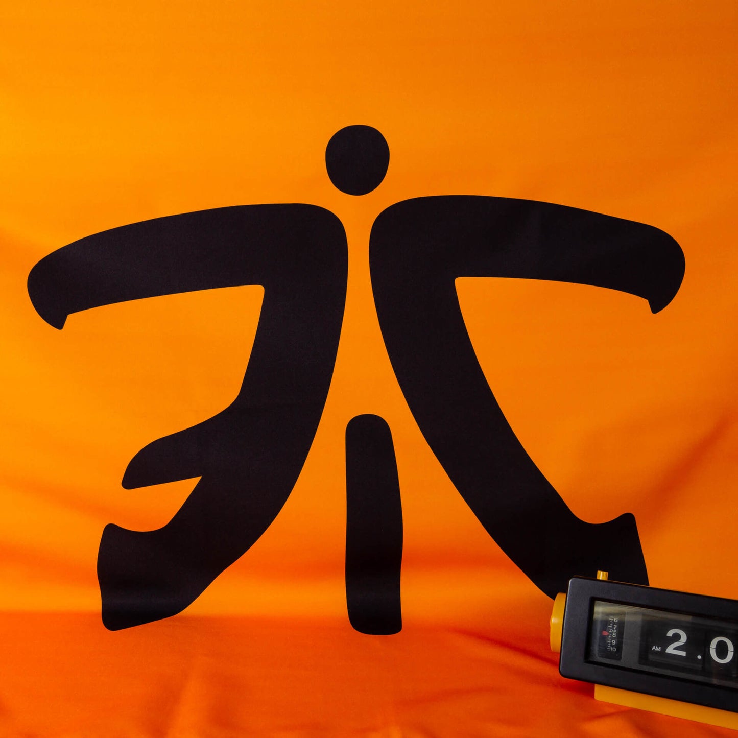 Fnatic ファンフラッグ（オレンジ）「レトロロゴ版」